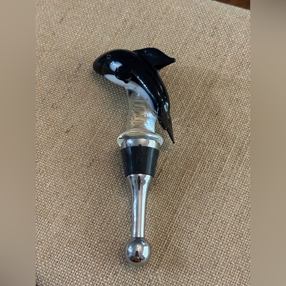 Orca Killer Whale Shamu Glass Art Wine Bottle Stopper